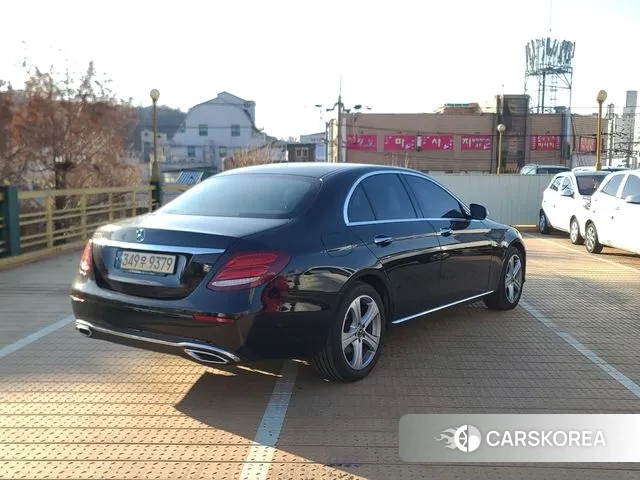 Mercedes-Benz E-Class W213 id 3460287 из Кореи 14
