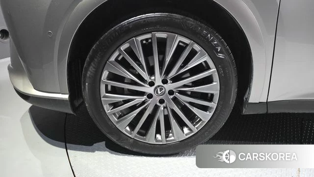 Lexus RX350h 5th generation id 4635617 из Кореи 28