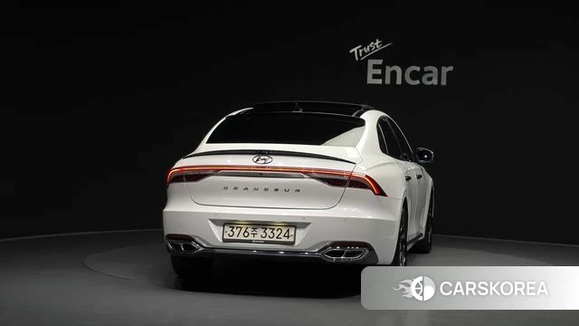 Hyundai The New Grandeur IG Hybrid id 4535798 из Кореи 28