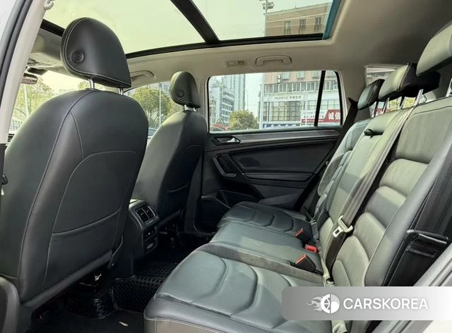 Volkswagen Tiguan L 2021 Белый из Китая, фото 4