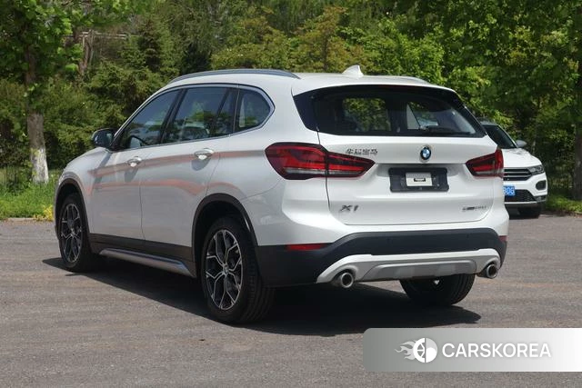 BMW X1 id 4367394 из Китая 12
