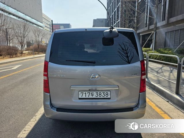 Hyundai The New Grand Starex id 3829370 из Кореи 13