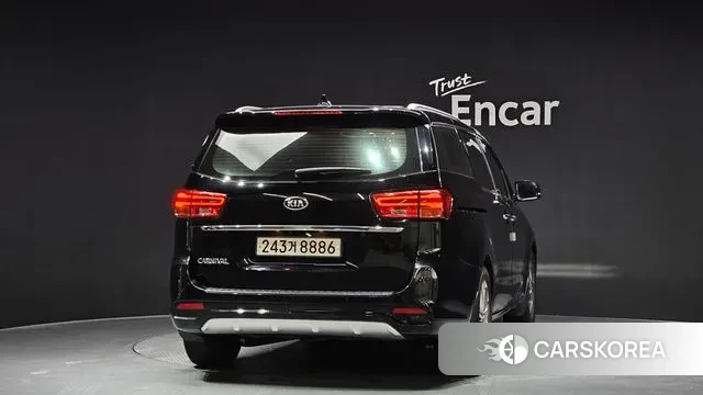 Kia The New Carnival id 3000524 из Кореи 14