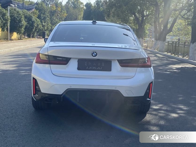 BMW 3 series id 4487399 из Китая 10