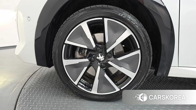 Peugeot e-208 second Generation id 4401404 из Кореи 26