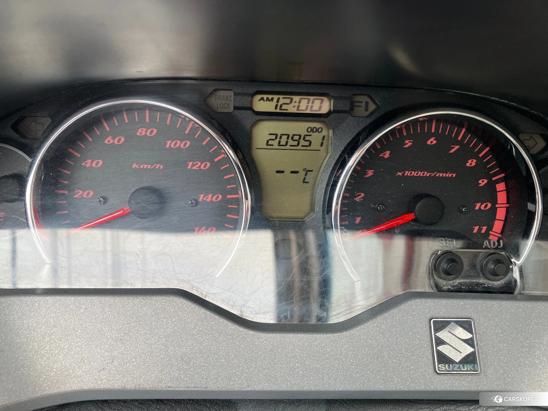 Проданный Suzuki SKYWAVE 250SS id 3948013 из Японии, фото 4