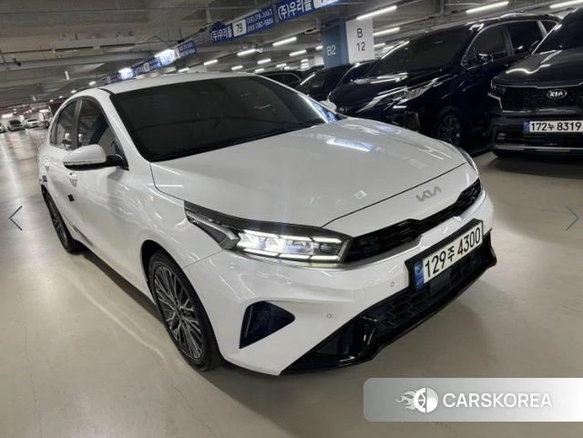 Kia The New K3 2nd generation 2021 Белый из Кореи, фото 4