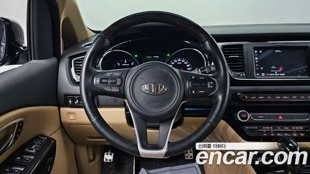 Kia All New Carnival id 2676549 из Кореи 14