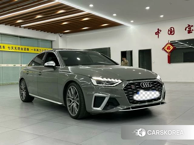 Audi S4 2021 Темно-серый из Китая, фото 4