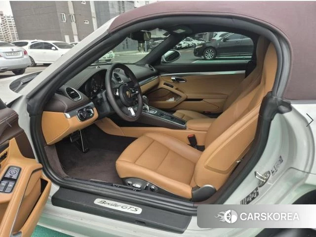 Porsche 718 Boxster 2023 Серебристо-серый из Кореи, фото 4