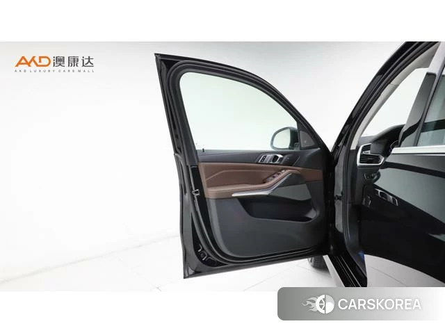 BMW X5 2023 Черный из Китая, фото 4