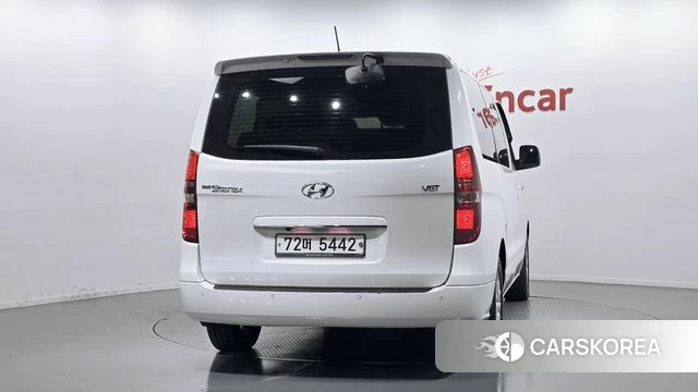 Hyundai The New Grand Starex id 4246310 из Кореи 25