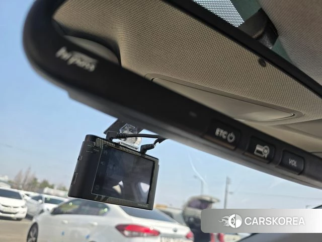 Hyundai Avante AD 2018 Белый из Кореи, фото 4