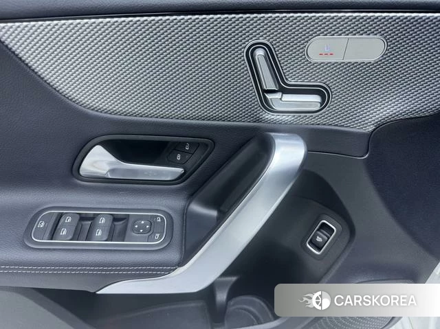 Mercedes-Benz Class A id 4218746 из Китая 16