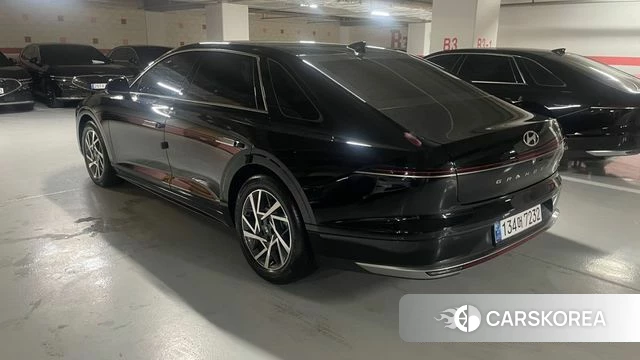 Hyundai Grandeur Hybrid (GN7) id 4893217 из Кореи 9