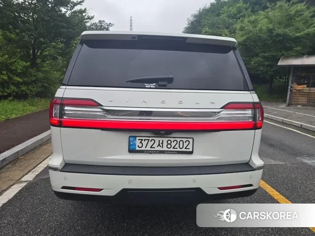 Lincoln Navigator 4th generation id 2999299 из Кореи 13