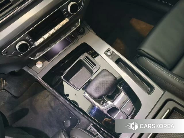 Audi Q5L id 4272014 из Китая 13