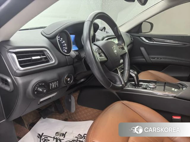 Maserati Ghibli id 4238065 из Китая 11