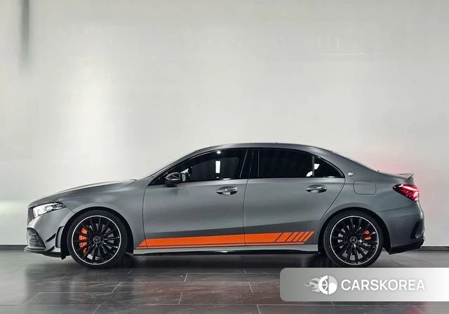 Mercedes-Benz Class A AMG 2023 Темно-серый из Китая, фото 4