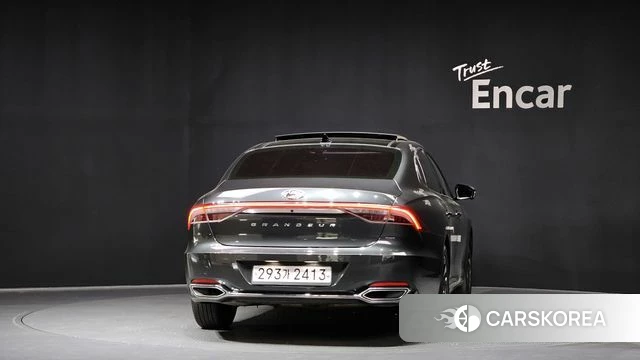Hyundai The New Grandeur IG Hybrid id 4317708 из Кореи 26