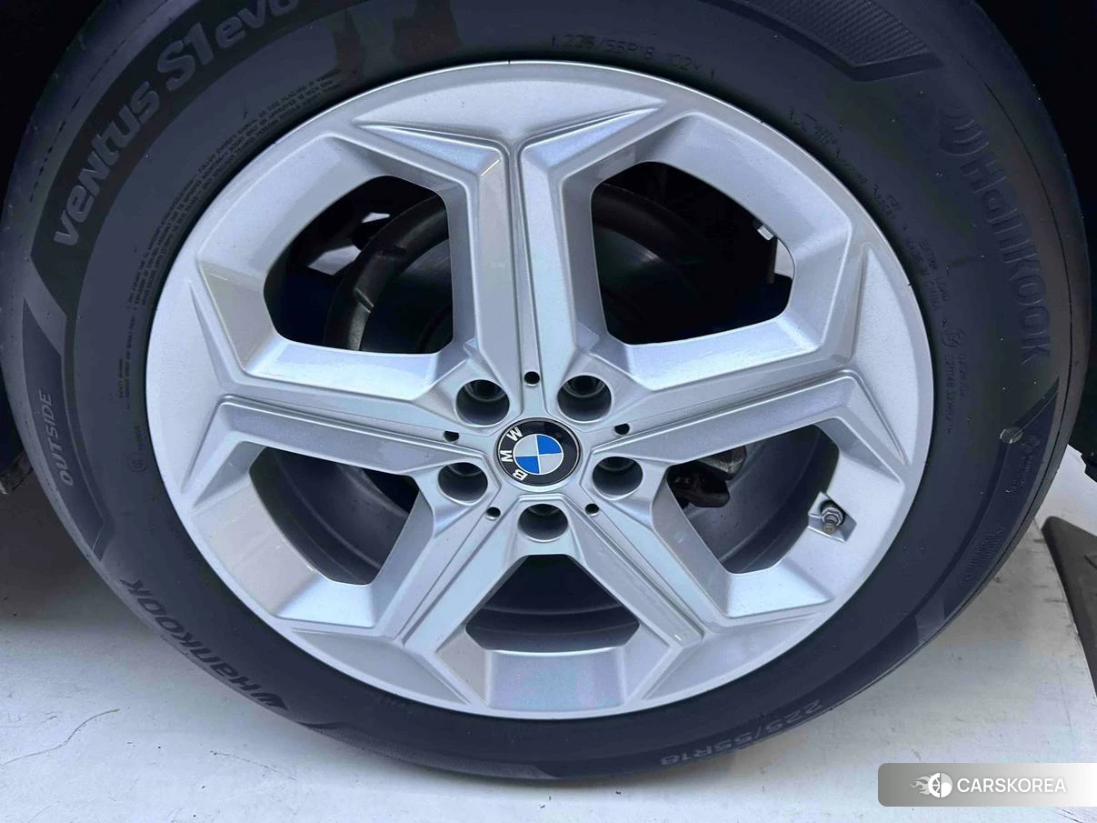 BMW X1 id 4498640 из Китая 16
