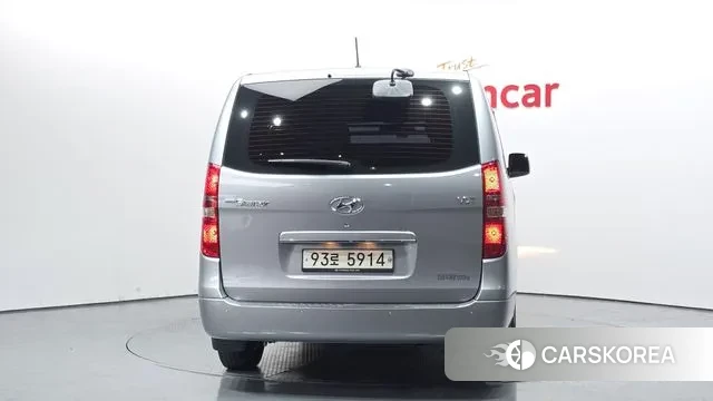 Hyundai The New Grand Starex id 3379408 из Кореи 14