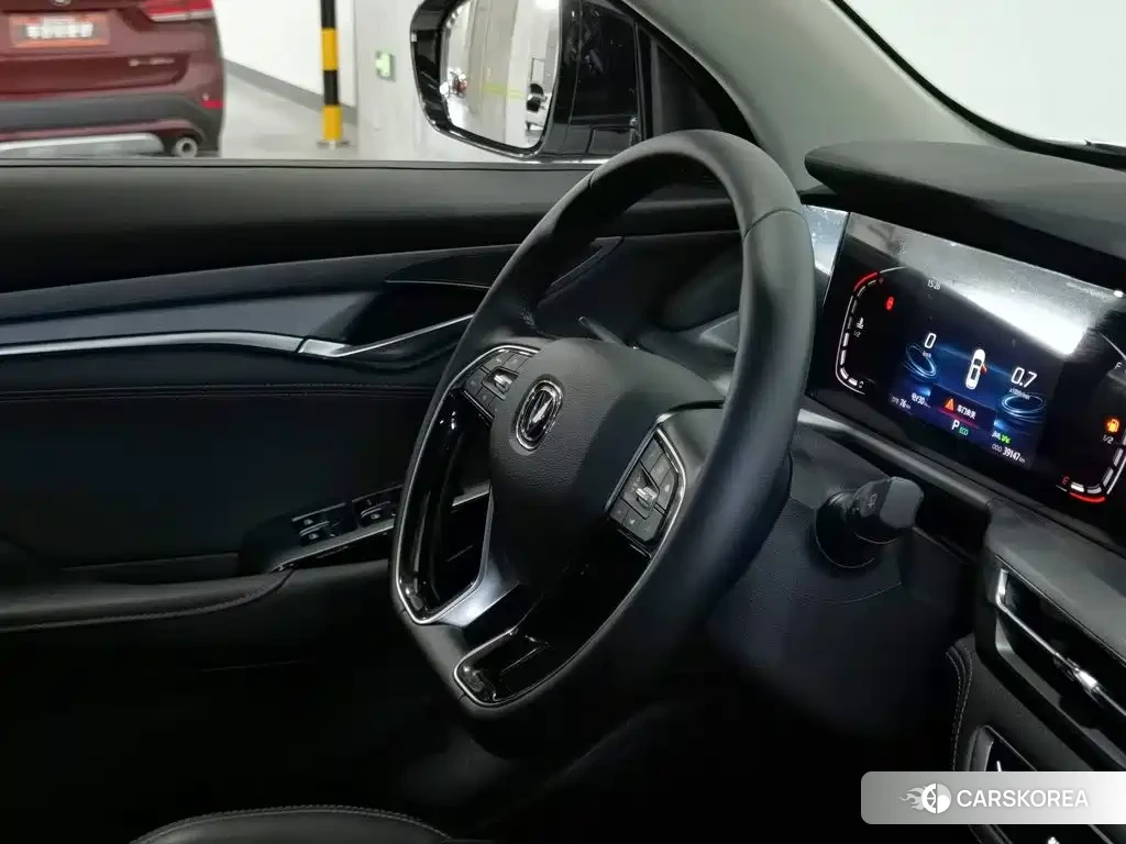 Chang'an CS75PLUS id 4653937 из Китая 18