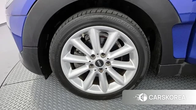 Mini Cooper Clubman id 3356256 из Кореи 14