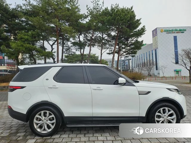 Land Rover Discovery 5 id 3886577 из Кореи 14