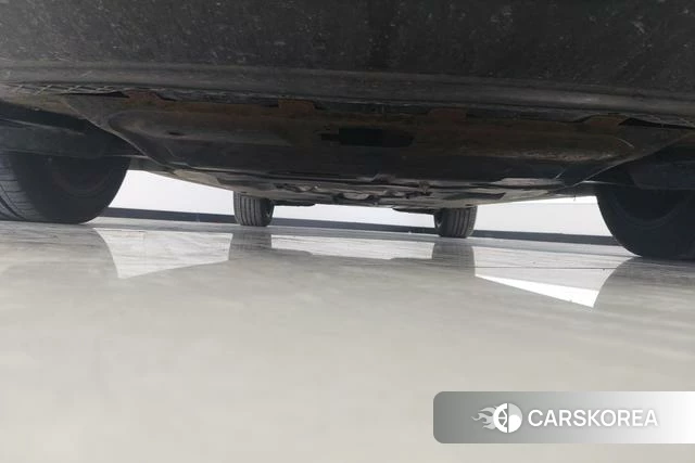 Volkswagen Passat id 4208615 из Китая 11