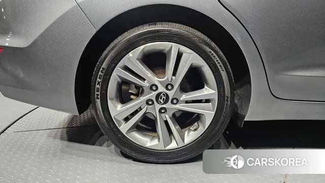 Hyundai Avante AD id 4605390 из Кореи 26