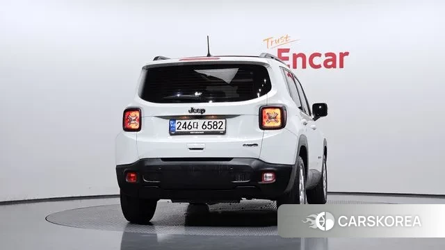Jeep Renegade id 3335165 из Кореи 14