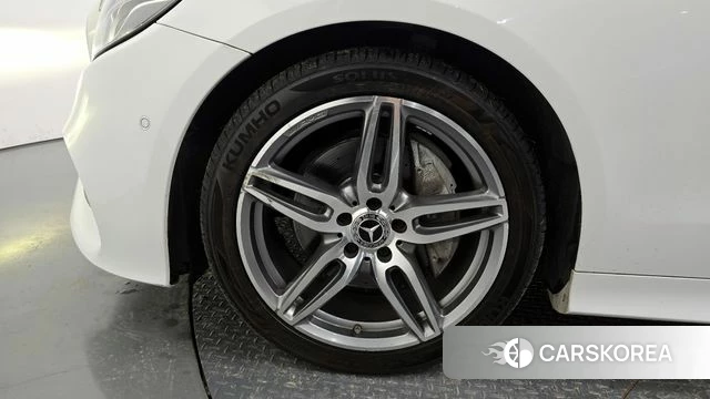 Mercedes-Benz E-Class W213 id 4377894 из Кореи 25