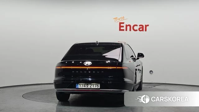 Hyundai Grandeur (GN7) id 3915050 из Кореи 14