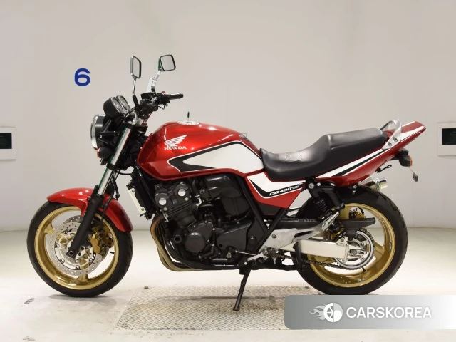 Проданный Honda CB400SF 2012 из Японии