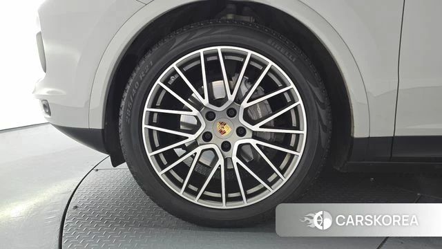 Porsche Cayenne (PO536) id 4475363 из Кореи 29