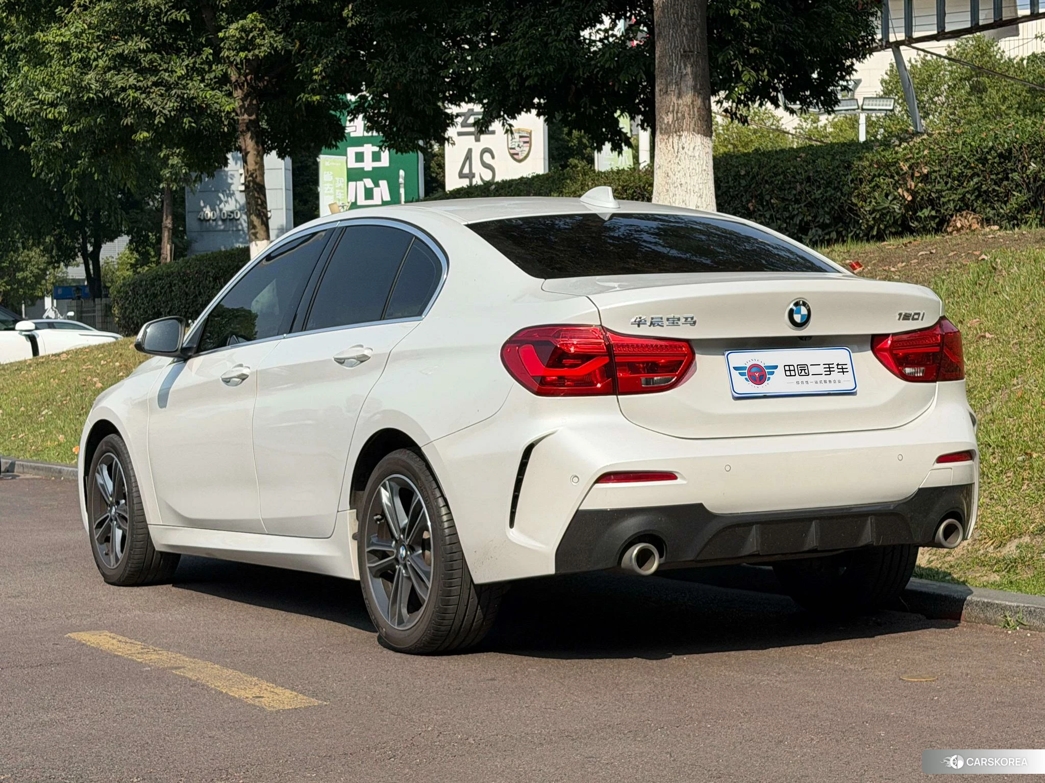 BMW 1 series id 4440846 из Китая 8