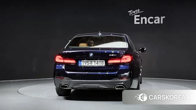 BMW 5 Series (G30) id 3361625 из Кореи 14