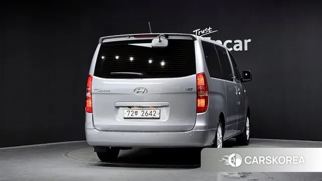 Hyundai The New Grand Starex id 3588401 из Кореи 14