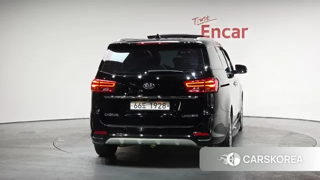 Kia The New Carnival id 3489492 из Кореи 14