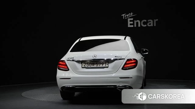 Mercedes-Benz E-Class W213 id 3853900 из Кореи 14