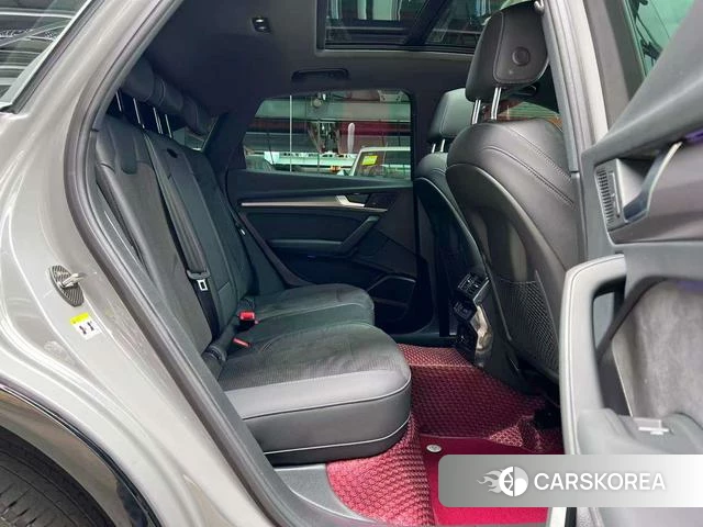 Audi Q5L Sportback id 4261919 из Китая 24