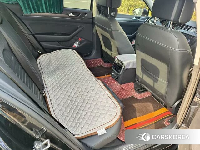 Volkswagen Magotan 2022 Черный из Китая, фото 4