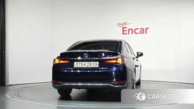 Lexus ES300h 7th generation id 4793843 из Кореи 30