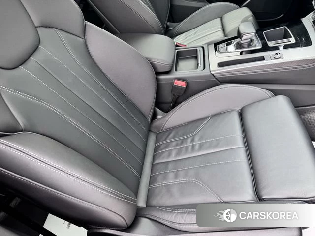 Audi Q5L id 4329241 из Китая 34