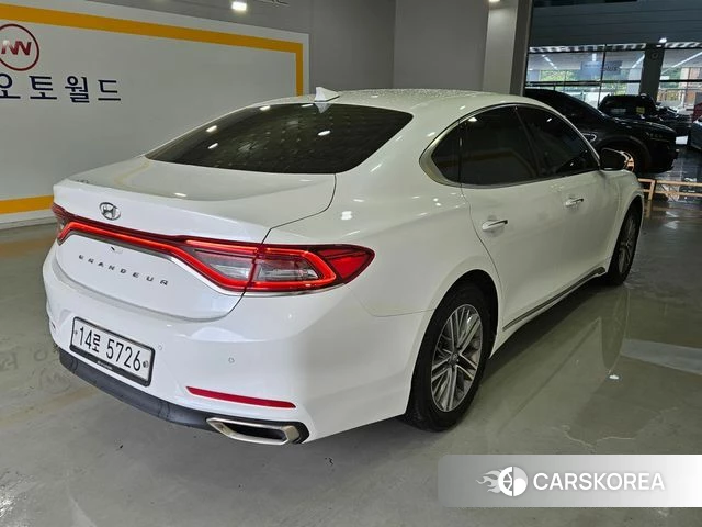 Hyundai Grandeur IG id 4604964 из Кореи 13