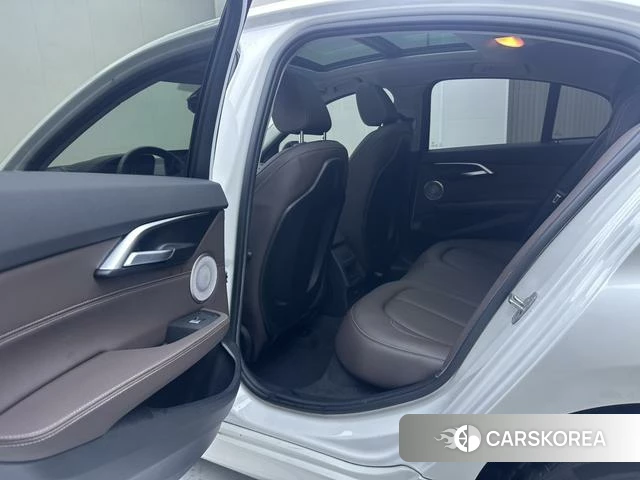 BMW 1 series id 4313920 из Китая 18