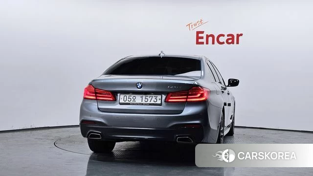 BMW 5 Series (G30) id 4574553 из Кореи 27