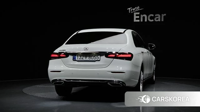 Mercedes-Benz E-Class W213 id 3891562 из Кореи 14