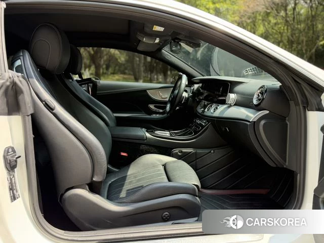Mercedes-Benz E-class (imported) 2021 Белый из Китая, фото 6